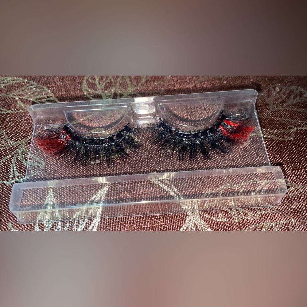 Lashes